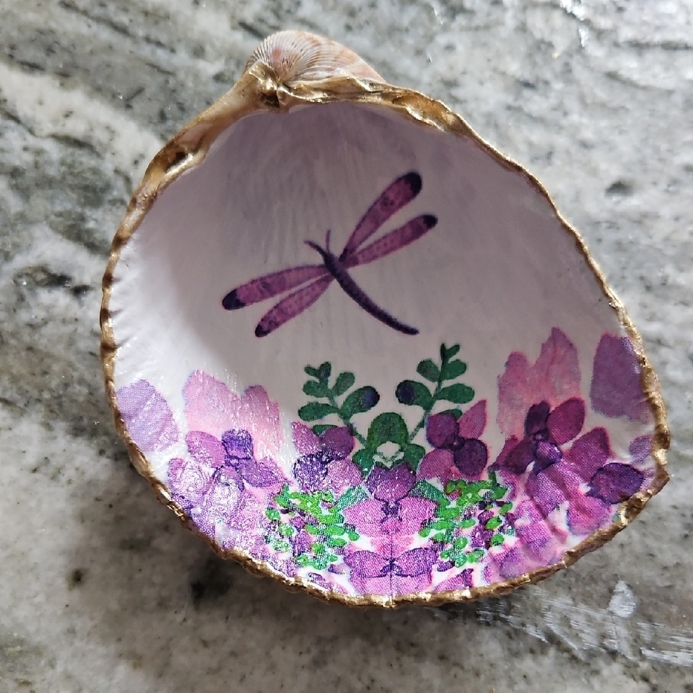 Decorative Shell with Dragonfly and Floral Design Stocking Stuffer Gift‎